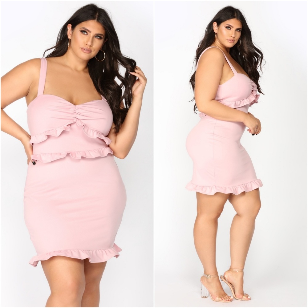 NWT Fashion nova pink ruffled dress